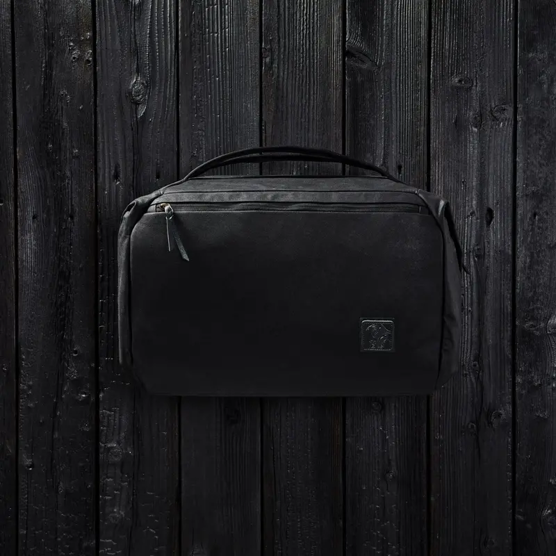 Evergoods X Carryology - A Griffin For The Ages - Transit Duffel 35L Td35 1