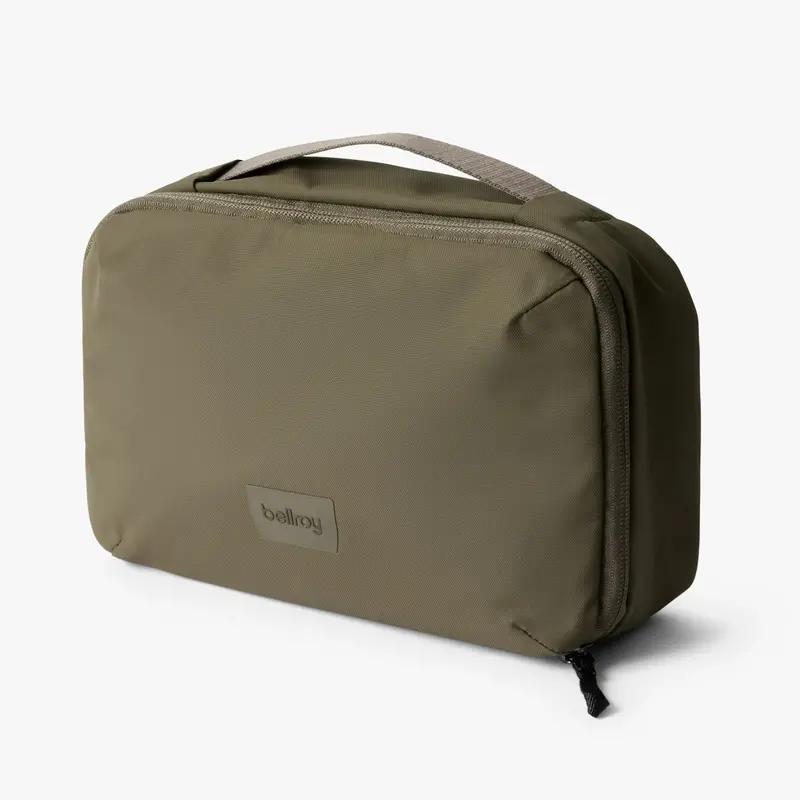 Hanging Toiletry Kit 2
